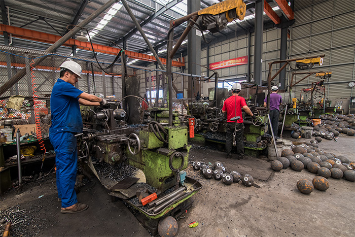 高平网架配件车间